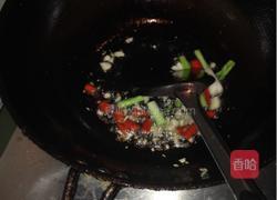 手撕包菜的做法图解3