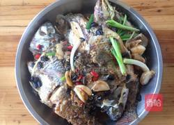 焖鱼的做法图解3