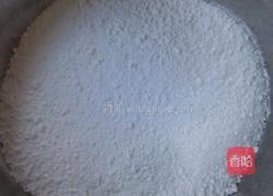 自制彩色凉粉的做法图解1