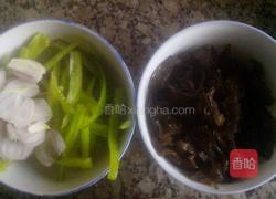 焦香酸辣土豆丝的做法图解2