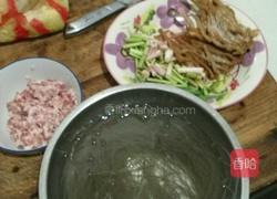 豆腐粉条的做法图解1