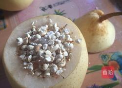 川贝冰糖炖雪梨的做法图解2