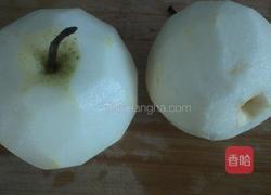 冰糖银耳炖雪梨的做法图解1