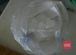 冰糖银耳炖雪梨的做法图解4