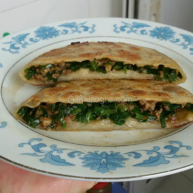 牛肉韭菜馅饼。
