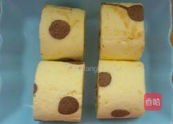 奶牛纹蛋糕卷。的做法图解17