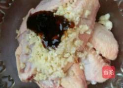 蒜香蚝油烤鸡翅。的做法图解4