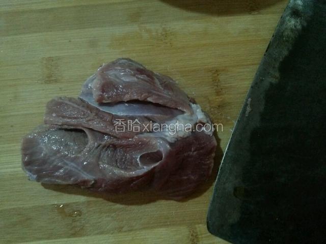 羊肉切片