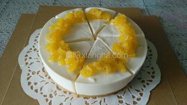 刀具用开水烫后擦干，切块食用，味道棒棒哒！