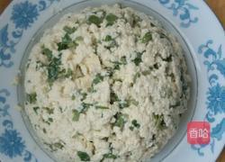 香椿拌豆腐。的做法图解5