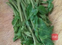 香椿拌豆腐。的做法图解3