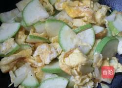 西葫芦炒鸡蛋的做法图解4