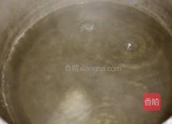 老妈凉粉的做法图解1