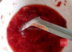 草莓果肉浆的做法图解3