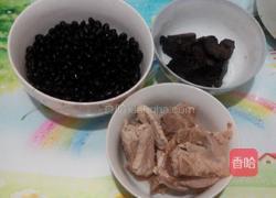生地熟地黑豆汤的做法图解3