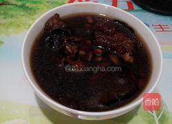 生地熟地黑豆汤的做法图解5