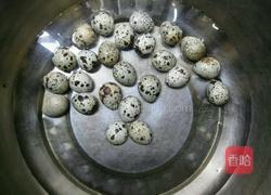 银耳鹌鹑蛋米粥的做法图解3