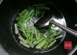 芹菜拌花生米的做法图解4