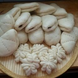 多样面食。