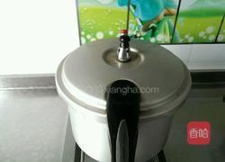 粽叶包肉的做法图解6