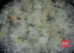 枸杞红枣银耳汤的做法图解4