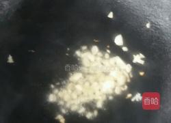 蒜炒穿心莲。的做法图解2