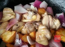 洋葱鸡腿。的做法图解7