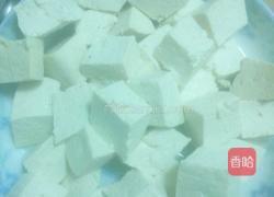 得莫利炖鱼贴饼的做法图解2