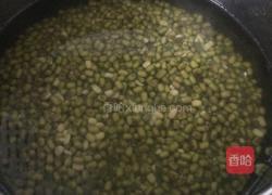 自制绿豆糕的做法图解1