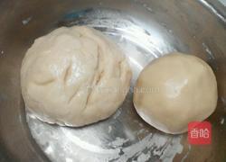 芝麻蛋黄酥的做法图解3