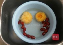 银耳红枣糖水的做法图解1