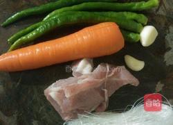 萝卜炒粉丝的做法图解1