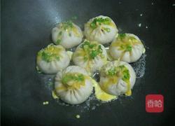 猪肉白菜水煎包的做法图解8