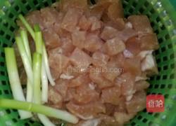 儿童猪肉松(面包机版)的做法图解1