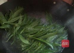 凉拌蒲公英的做法图解2