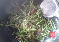 空心菜梗炒肉丝的做法图解3