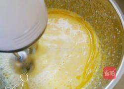 戚风蛋糕的做法图解7