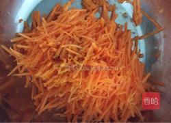 茶树菇酱肉包的做法图解2