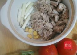 番茄排骨汤的做法图解3