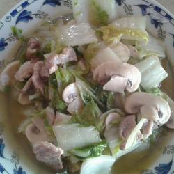 大白菜蘑菇炒肉片的做法[图]
