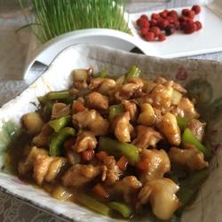 三丁孜然鸡脆骨的做法[图]