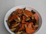 胡萝卜炒香菇的做法[图]