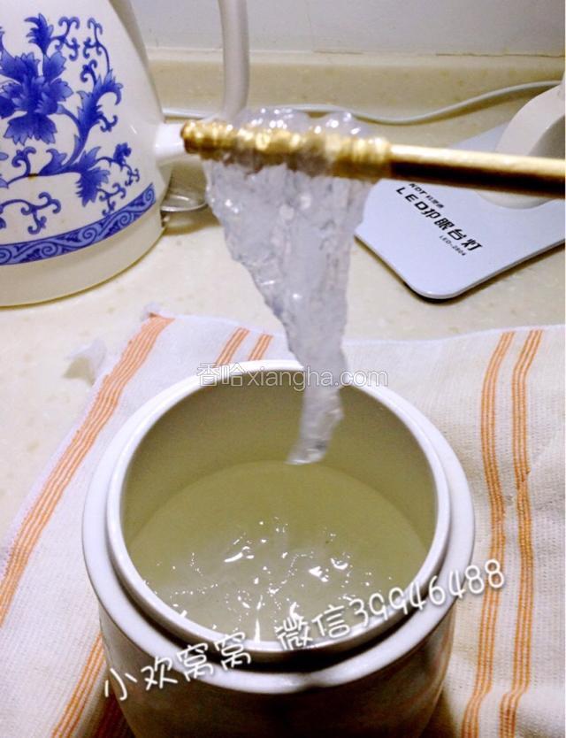 印尼燕窝燕盏的炖煮过程