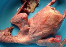 山药鸽子汤的做法图解1