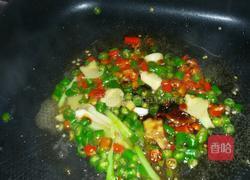 酱爆鱿鱼须的做法图解3