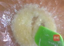 奶香小馒头的做法图解1