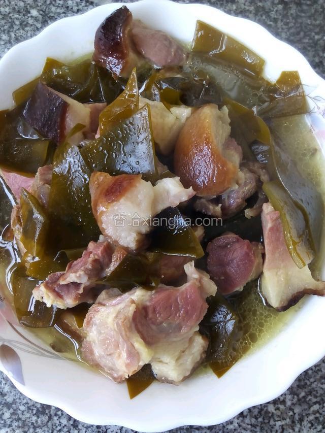 腊猪脚炖海带