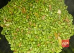 肉末橄榄菜豇豆角的做法图解1