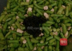 榄菜肉碎炒豆角的做法图解7