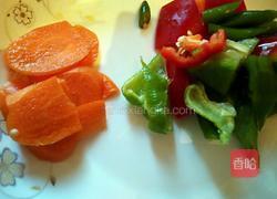 双椒炒芦笋的做法图解2